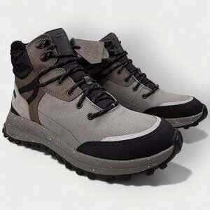 Clarks ATL Trek Sky GTX Women’s Boots Grey Waterproof Gore-Tex Size 9.0 NWT